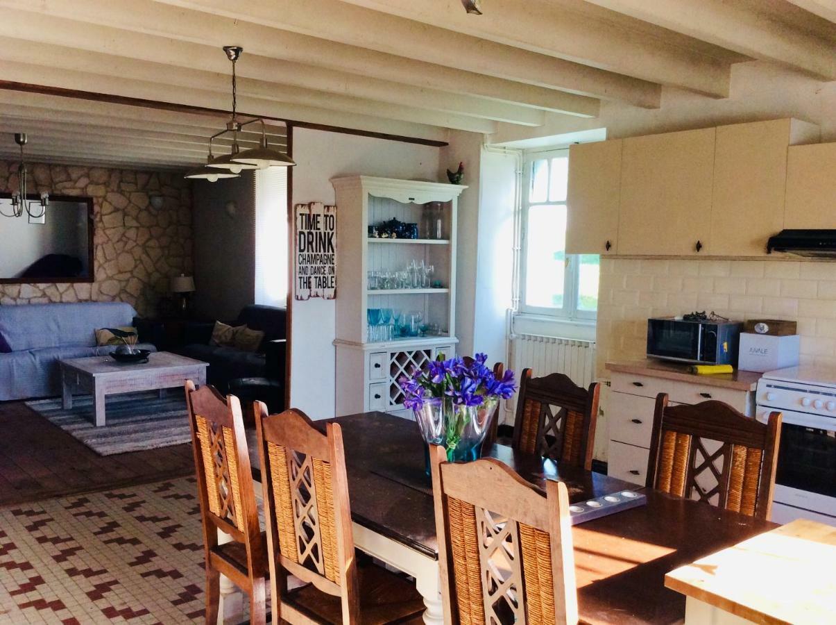 Les Outres Villa Chabrac Eksteriør billede